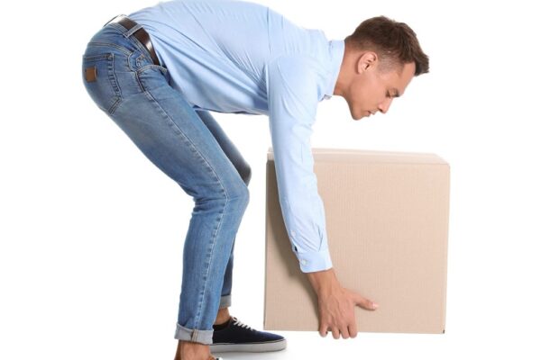 Tillen met een rechte rug: feit of fabel? Fysiotherapie Segers Zaandam 4 Tillen met een rechte rug: feit of fabel? Fysiotherapie Segers Zaandam